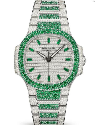 Patek Philippe Nautilus 7118 Haute Joaillerie White Gold - Emerald Replica Watch 7118/1453G-001