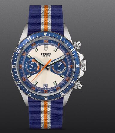 Replica Watch TUDOR HERITAGE CHRONO Blue m70330b-0003 Opaline/blue dial Fabric strap