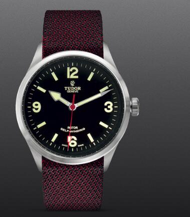 Replica Watch TUDOR HERITAGE RANGER m79910-0010 Black dial Burgundy fabric strap